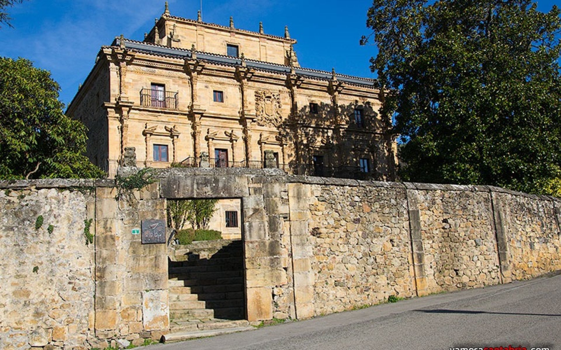 Abba Palacio De Sonanes Hotel Villacarriedo Exterior photo